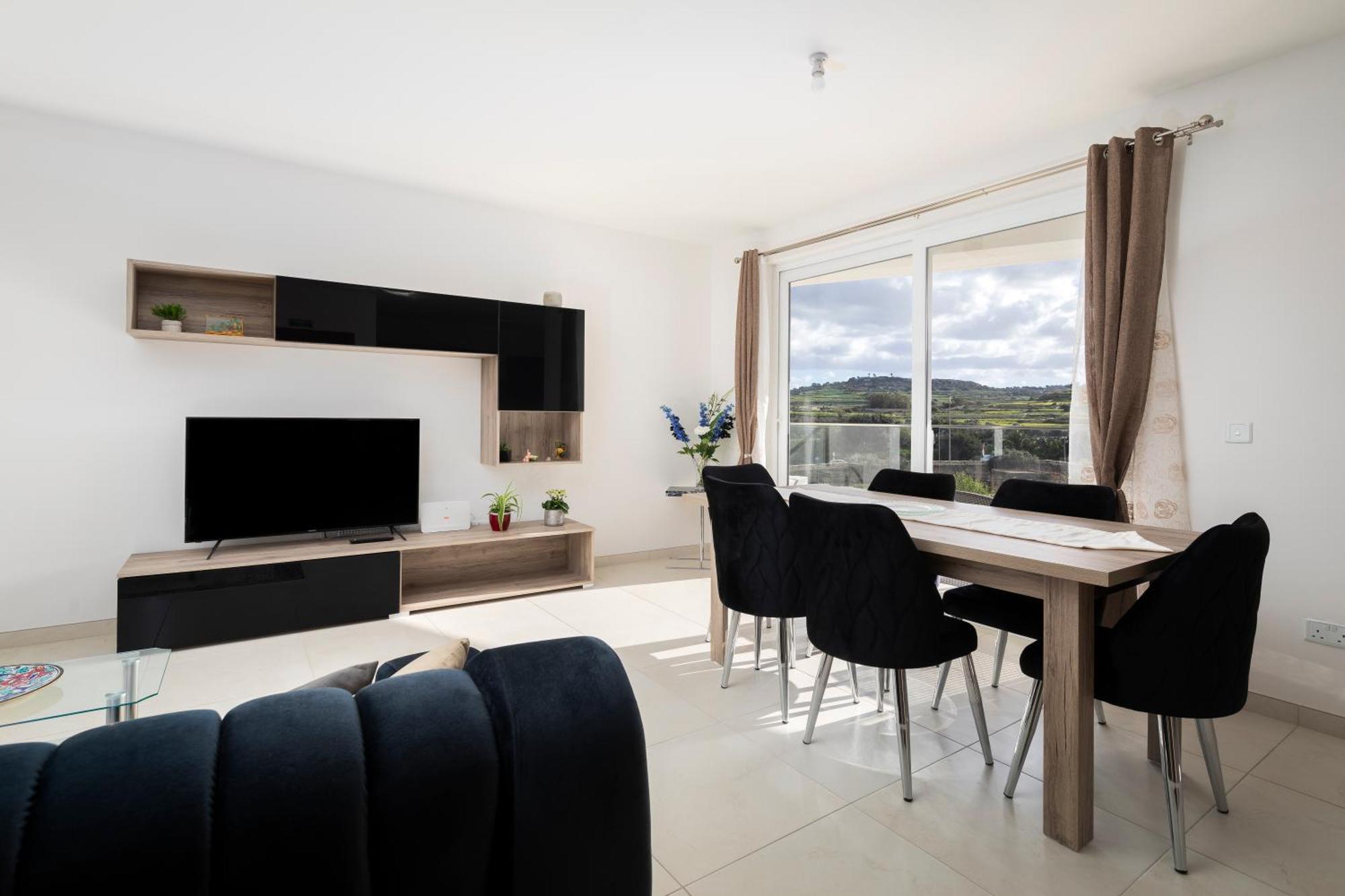 Modern & Spacious 2Br Apartment With Country Views - Close To Xemxija Bay St. Paul's Bay Dış mekan fotoğraf